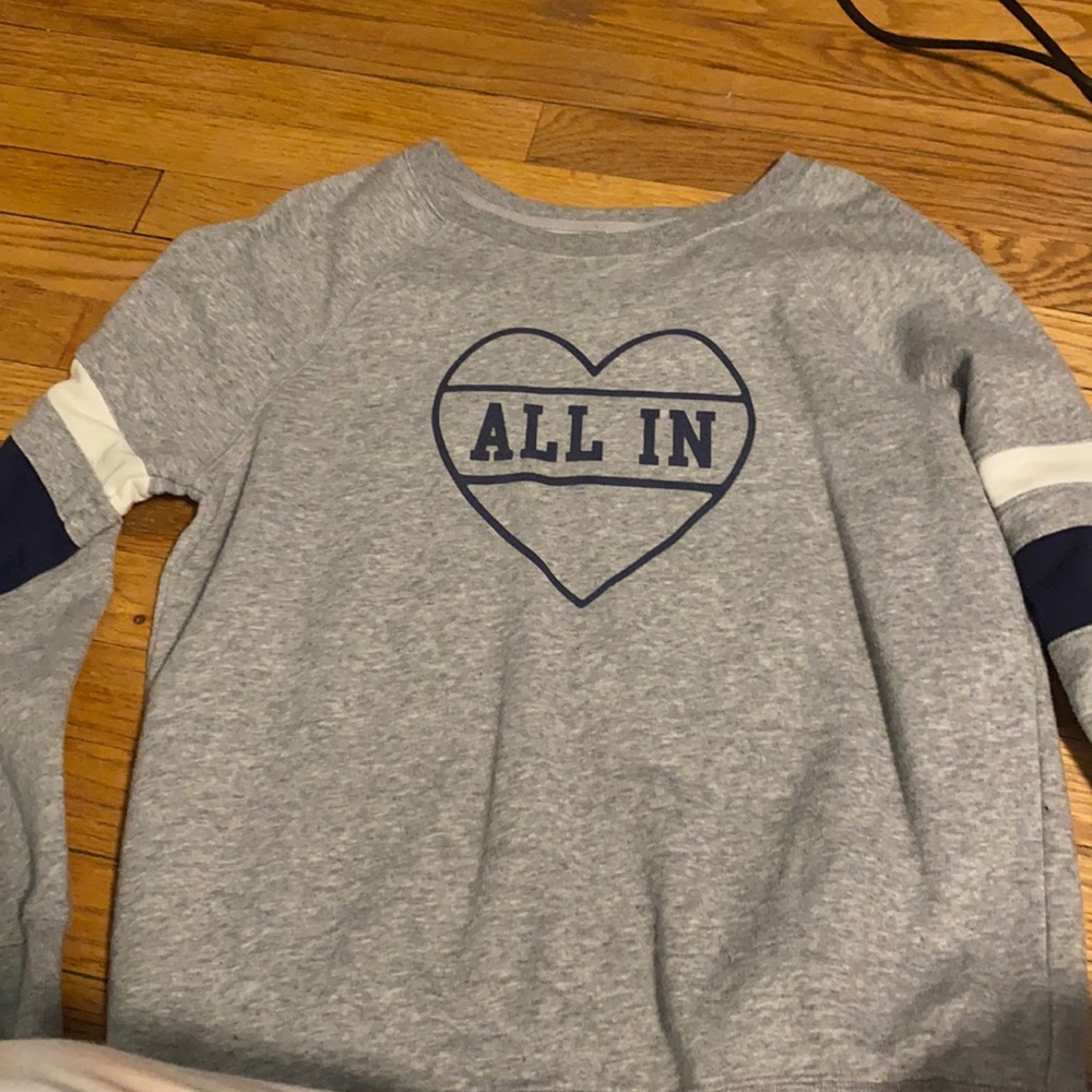 Crew neck